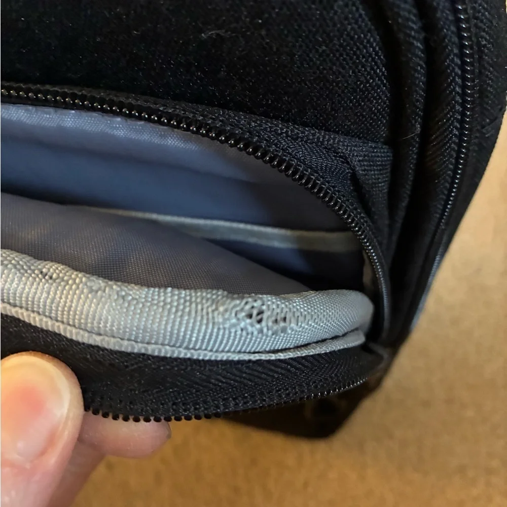 Kroeber Laptop Bag Premium Laptop Briefcase Fits up to 17.3 in Laptop Expands
